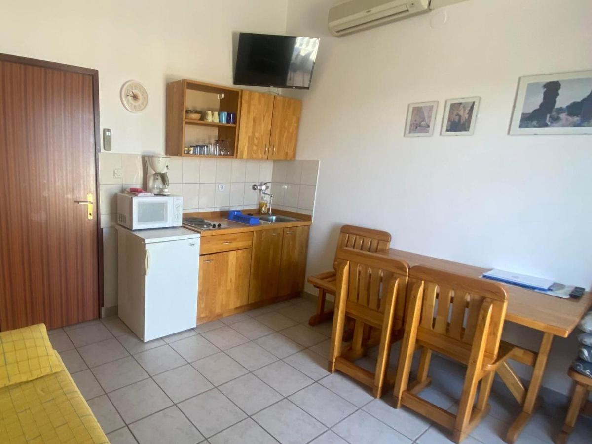 Apartmani Sunset Lopar Bagian luar foto